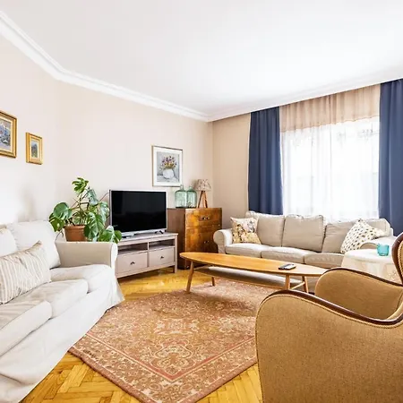Cozy Flat Near Bagdat Avenue In Suadiye アパート *