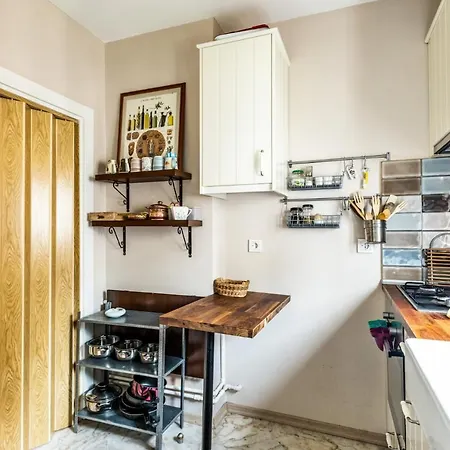Cozy Flat Near Bagdat Avenue In Suadiye *